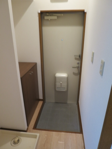 【玄関】