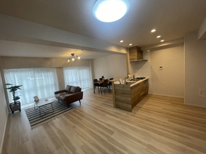 【居間・リビング】ルネ大津三号棟 