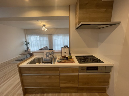 【キッチン】ルネ大津三号棟 