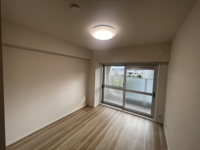 【洋室】ルネ大津三号棟 