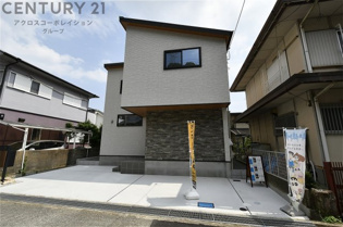 断熱性能にすぐれた高性能住宅です。是非現地でご覧ください♪