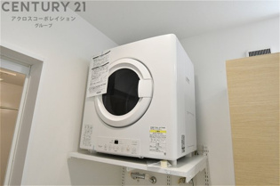 リンナイ製乾太くんを標準装備。パワフルな温風で衣類乾燥をスピーディーにできますので、洗濯物を干す手間を削減することができます(^^♪