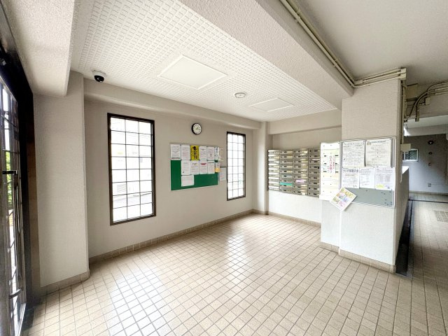 エンゼルハイム鹿浜第3のロビー