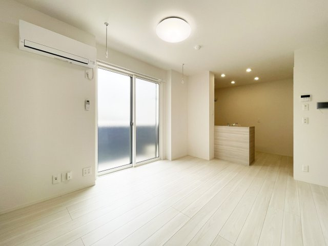 アーバンライフヒロ沖浜の居間・リビング