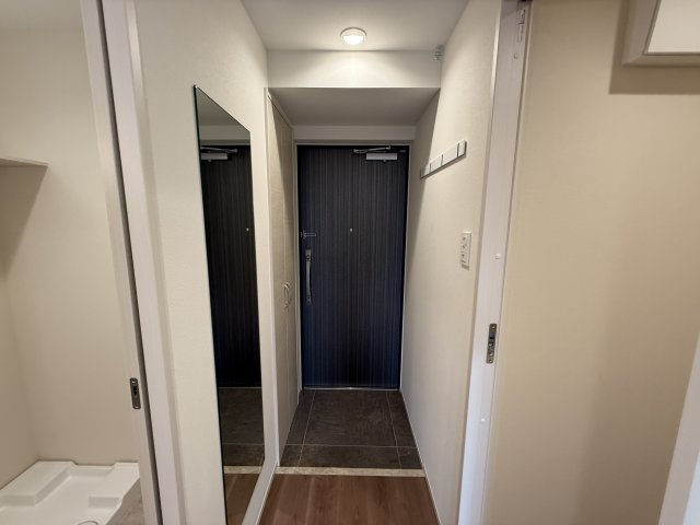 エメルミナ豊中岡町の玄関