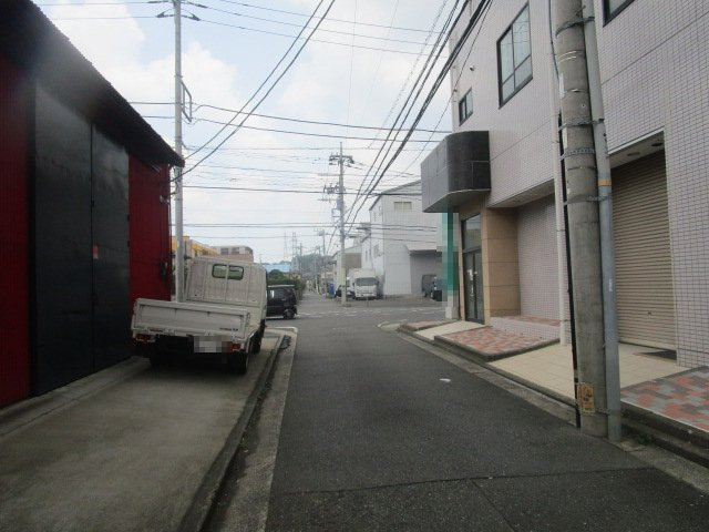 横浜市港北区新羽町の倉庫