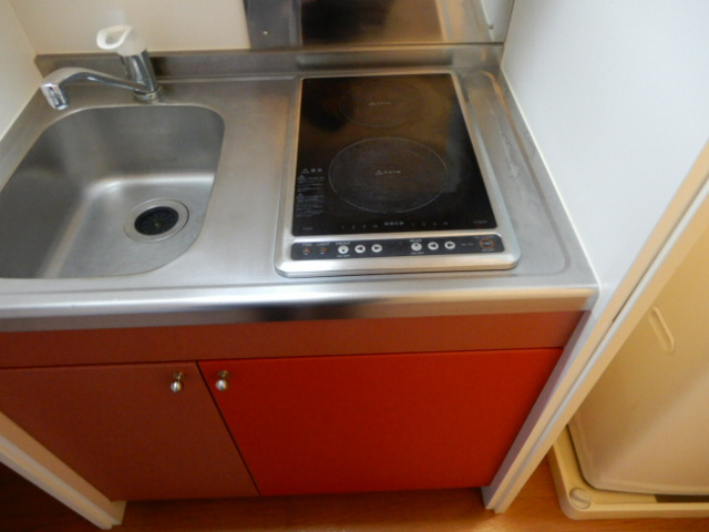 明石市大久保町西島のアパートのキッチン