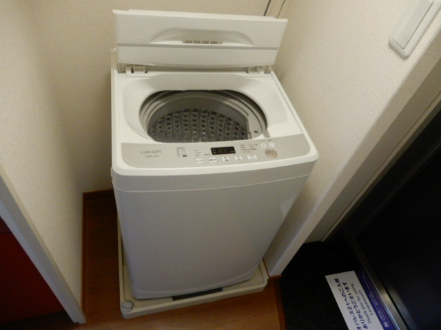 明石市大久保町西島のアパートの内装