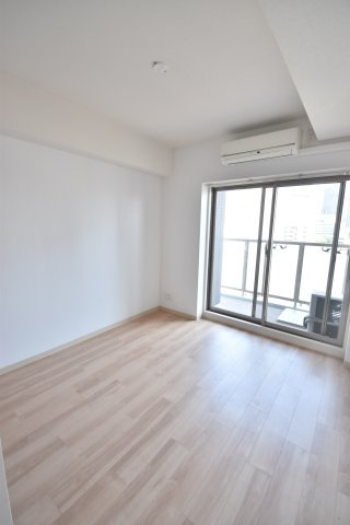 大阪市都島区東野田町１丁目の賃貸マンションの居間・リビング