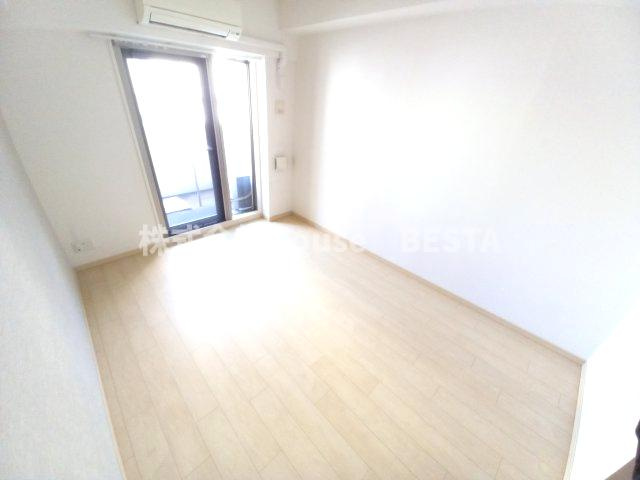 ラヴ神戸三宮の和室