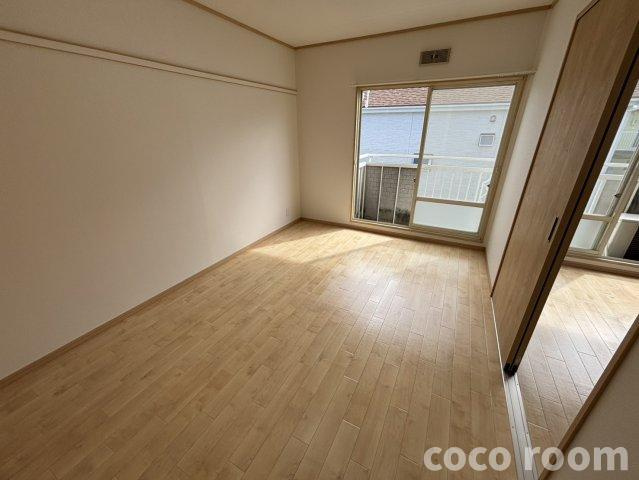 シティフラット大畑Bの洋室