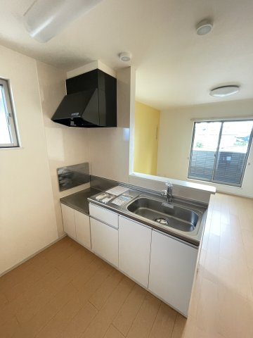 【キッチン】 | コンパクトなキッチンで掃除もラクラク