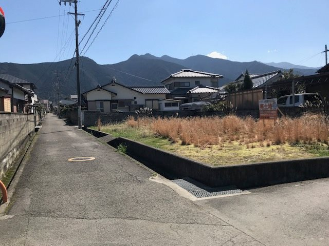 西泉町　売土地
