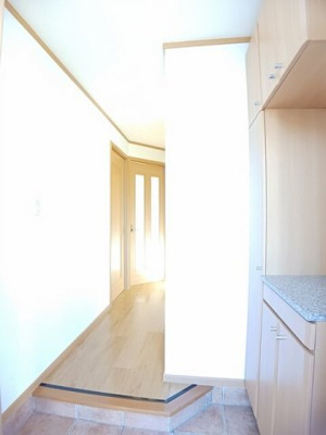 【玄関】 | ビレッジケイツ | きれいな玄関です