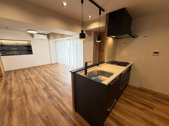 【居間・リビング】 | ○●オクトピア緑が浜●○