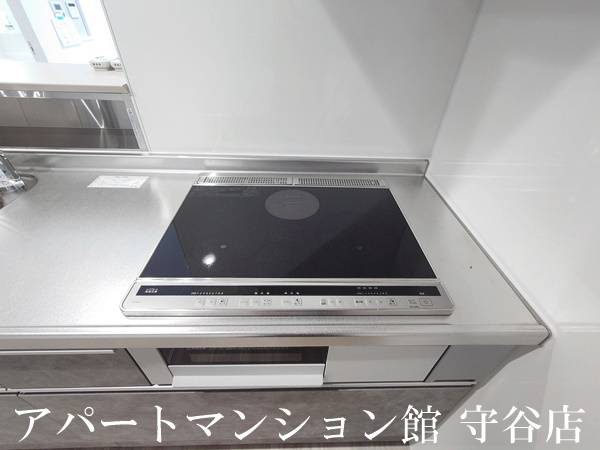 E’clat（エクラ）のキッチン