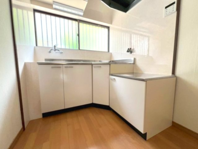 旭が丘3丁目戸建のキッチン