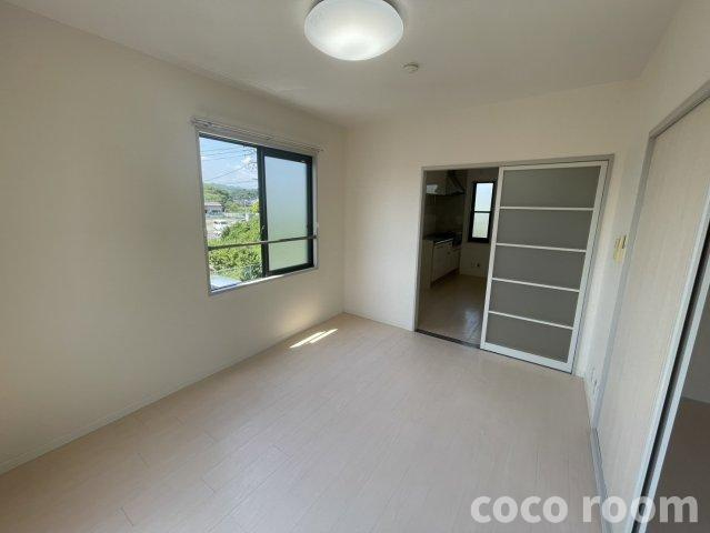 メナージュCの居間・リビング