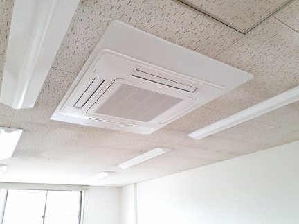 東松山市沢口町の倉庫