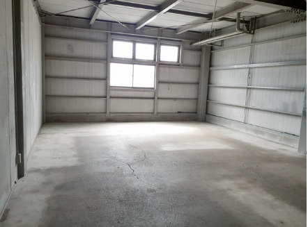 東松山市沢口町の倉庫の内装