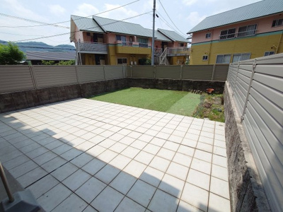 【庭】 | グランドパレスネオブラン企救丘（B-12）