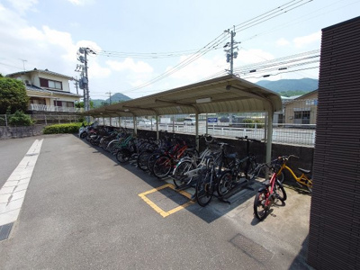 【駐輪場】 | グランドパレスネオブラン企救丘（B-12）
