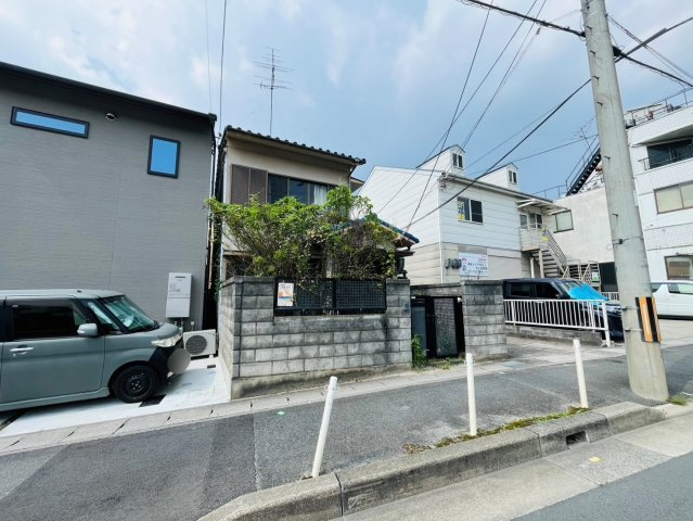 深草東伊達町の周辺