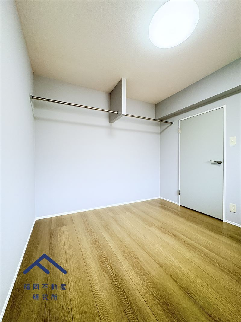 グランピア博多東IIの洋室