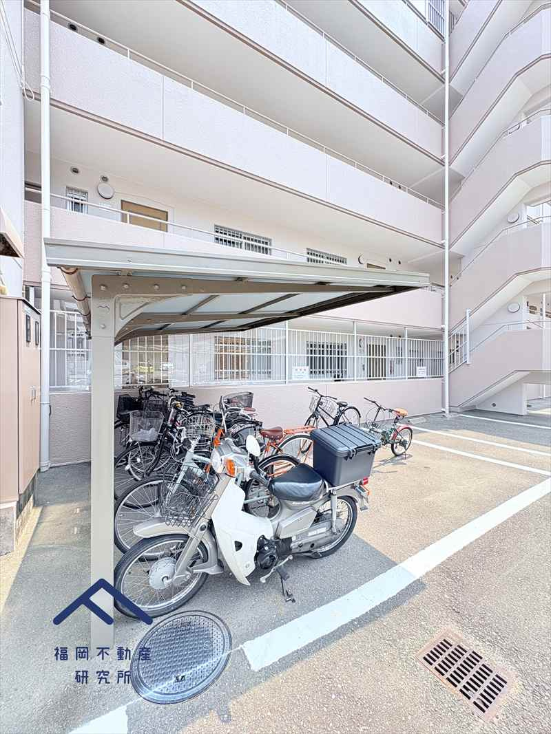 グランピア博多東IIの駐輪場