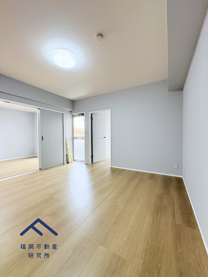 グランピア博多東IIの居間・リビング