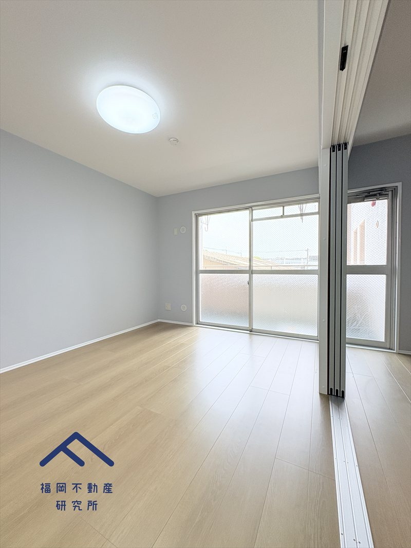 グランピア博多東IIの洋室