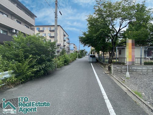 上京区 西町 土地（2号地）の前面道路含む現地写真