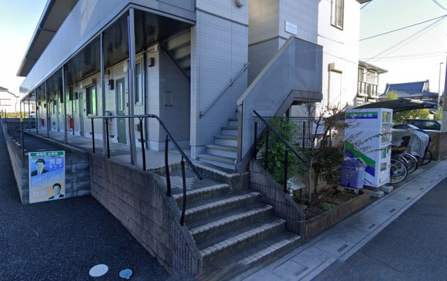 ラ　プランタンエムのエントランス