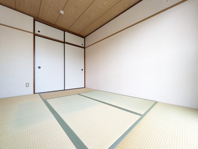 エステートオギシマの和室