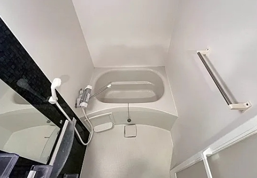 プレサンス江坂ベルフィーヌの浴室