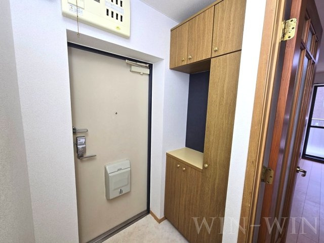 LIZE緑ヶ丘の玄関