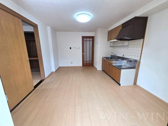 LIZE緑ヶ丘の居間・リビング