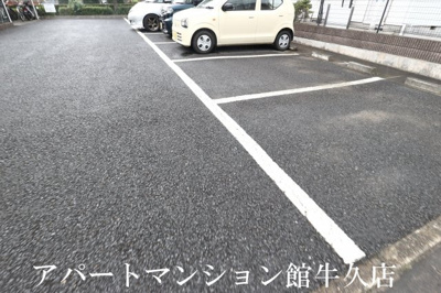 【駐車場】 | グランセレッソ参番館