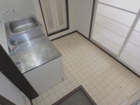 内見時用に電球をつけています