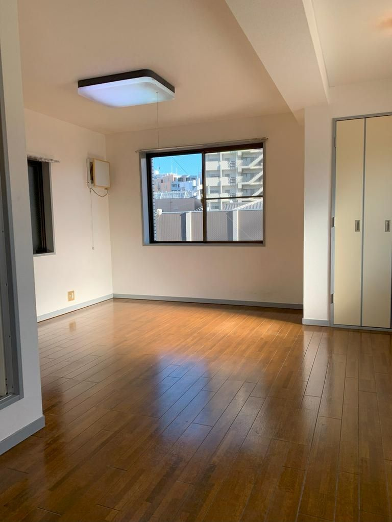 大栄志木パレスの居間・リビング