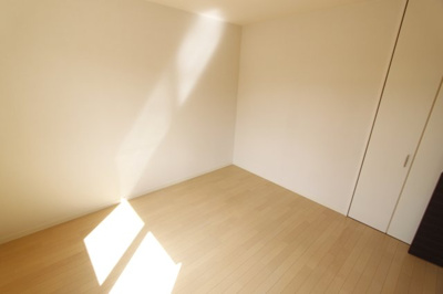 【洋室】 | ソシアＥ