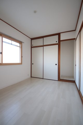 【寝室】 | ファミールヴィラ