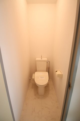 【トイレ】 | ファミールヴィラ