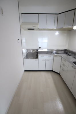 【その他】 | ファミールヴィラ | キッチンスペース