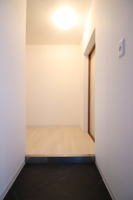 【玄関】 | ファミールヴィラ