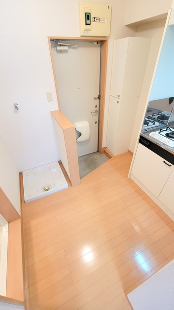 チェリーメゾン西ヶ原の玄関