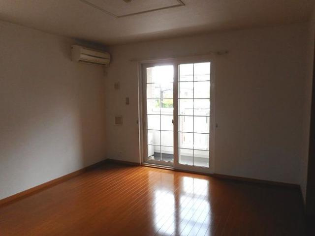 ボンヌ・シャンス・ガーデンＡの居間・リビング|居室・リビング