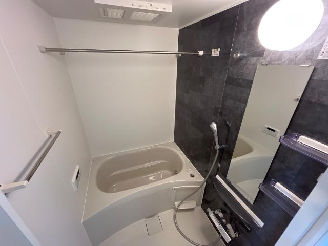 レガーロ・Ｆの浴室|バス