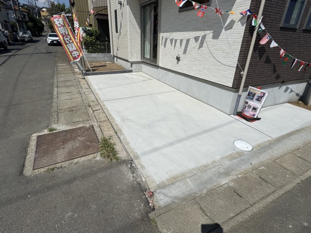 松戸市平賀新築戸建（北小金21期）の駐車場|駐車スペース完備