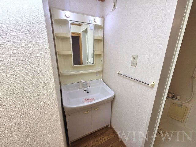 ラッキービレッジの独立洗面台